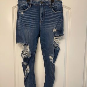 Women’s American Eagle Jeans
